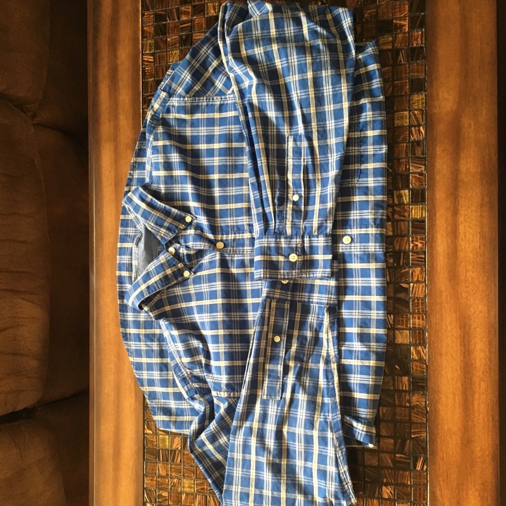 Casual Long-sleeve, Button Down Men’s Shirt